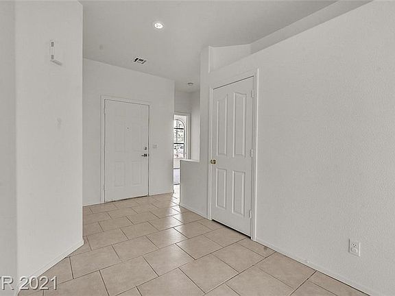 4th image of 3916 Crema Ct