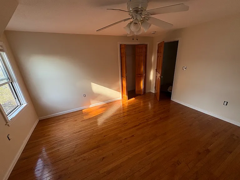 67 Oak St #2 — Photo 16