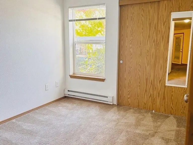 Kruse Villa Apartments — Photo 29