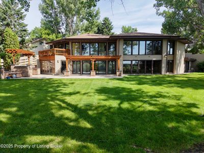 3230 Lakeview Dr, Dickinson, ND, 58601