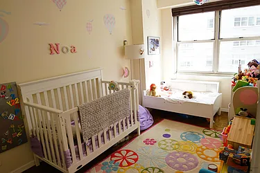 Rented by R New York