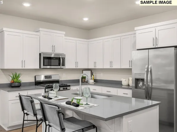 5772 Edward Ct SE, Albany, OR 97322