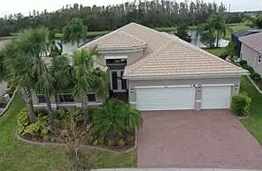16015 Cape Coral Dr — Photo 3