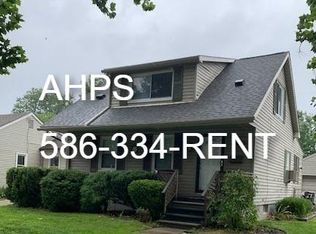 21607 Fresard St, Saint Clair Shores, MI