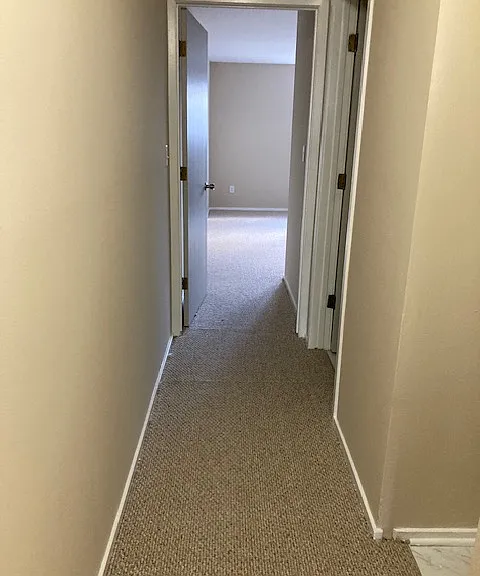 829 W Puetz Rd #6 — Photo 13