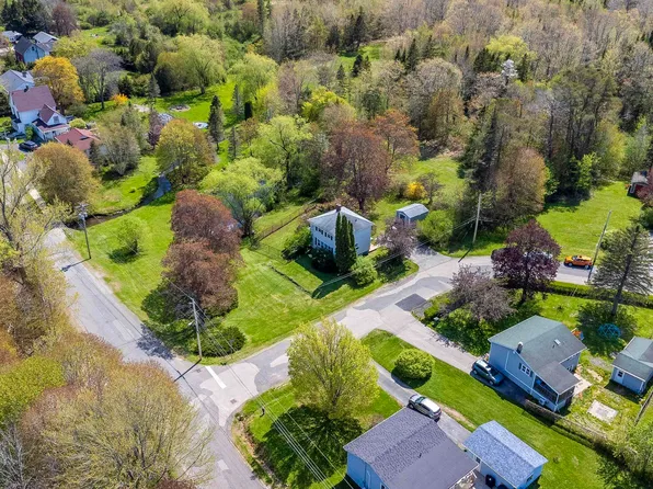 3 Reagh Ave, Middleton, NS B0S 1P0