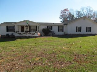 4167 Rockford Rd, Dobson, NC 27017