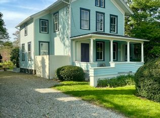 85 Main St, Essex, CT 06426