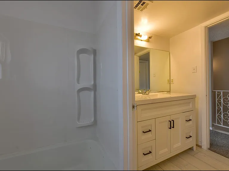 6913 Pamlico Dr — Photo 24
