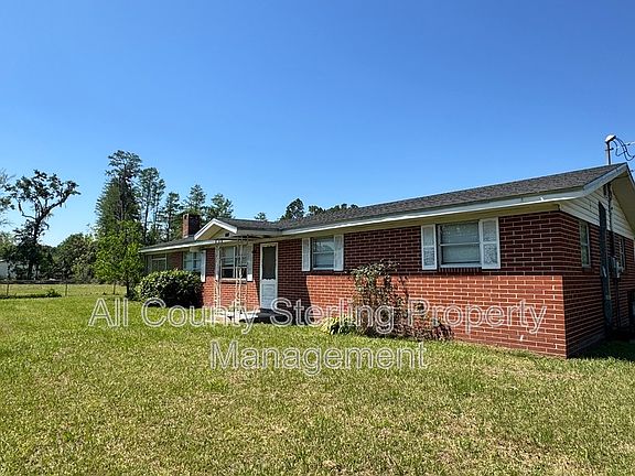 2nd image of 2730 N Us Highway 441