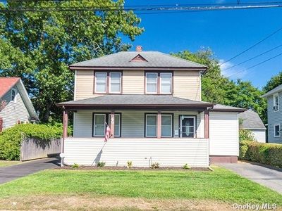 49 Belford Ave, Bay Shore, NY, 11706