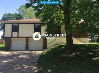 1417 N Millburn Ave, Independence, MO 64056