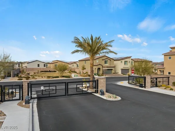 7432 Red Plumeria Ave, Las Vegas, NV 89113