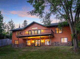 5493 Shady Ln, Duluth, MN 55811