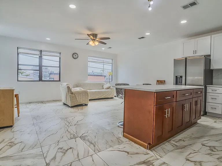 9017 Riverside Pl #7 — Photo 8