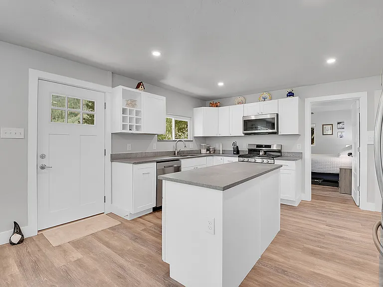 2182 Silver Valley Rd — Photo 8