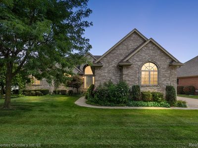 13222 Van Pamel Dr, Shelby Township, MI, 48315