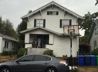 2441 SE Caruthers St, Portland, OR 97214