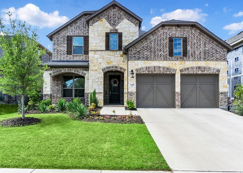 1st image of 108 Spanish Bluebell Dr