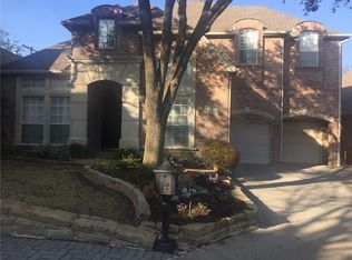 27 Ashton Ct, Dallas, TX 75230