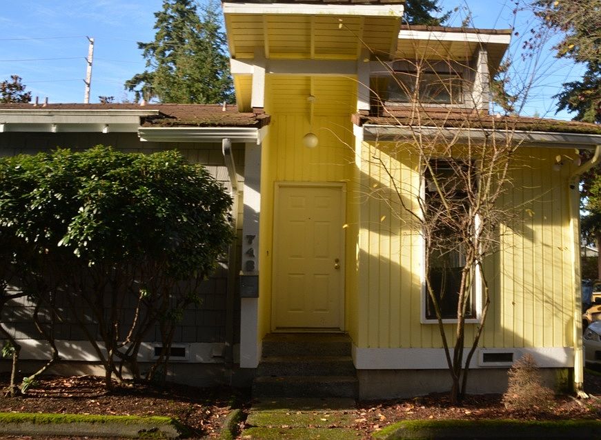 1st image of 748 140th Ave SE