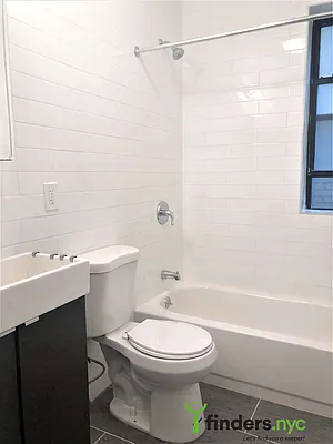 Rented by Clove Realty LLC | media 10