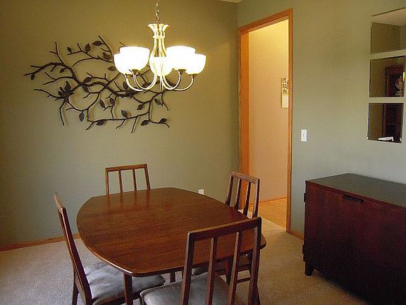 5th image of 1855 N 153rd Ave
