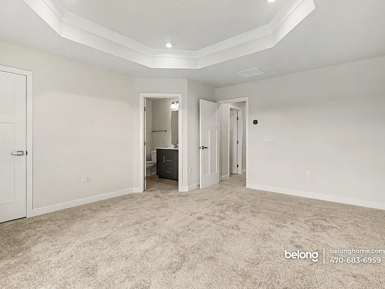 3020 Zuma St — Photo 16