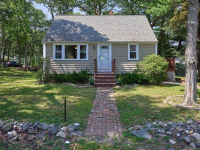 111 Hillcrest Dr, Attleboro, MA, 02703