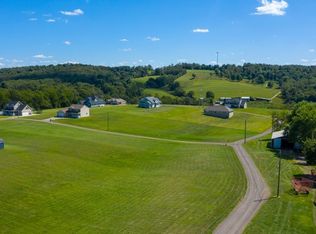 Cambridge Arlington, Chester, WV 26034