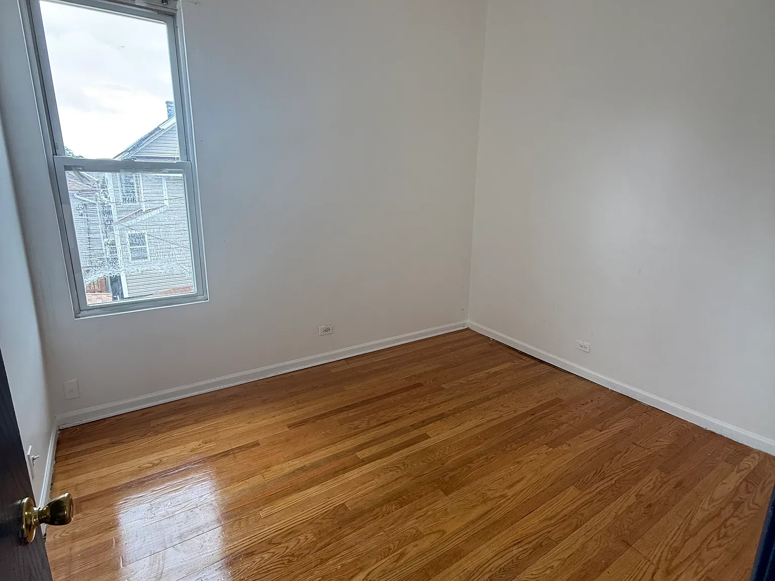 2 bed, 1100 sqft, $1,850 — Photo 3