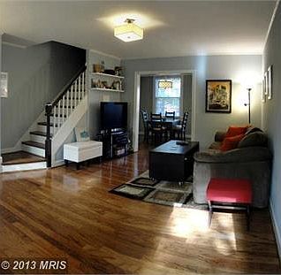 2nd image of 1110 S Barton St Unit 305