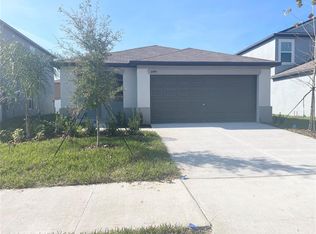 6495 Beverly Hills Dr, Zephyrhills, FL 33541