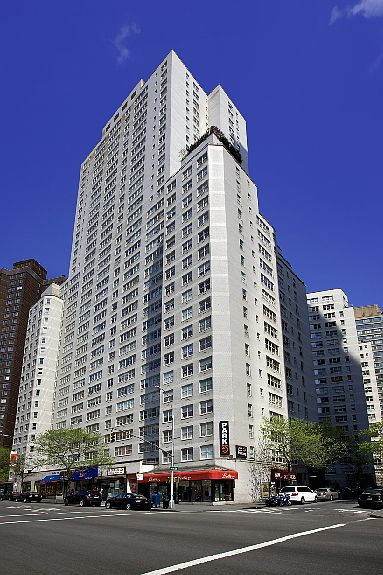 1st image of 155 W 68th St APT 527