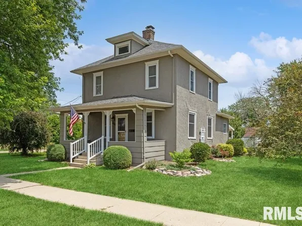 410 5th Ave, De Witt, IA 52742