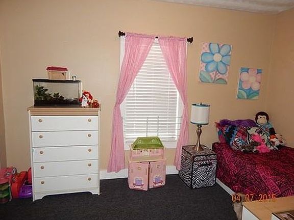 2nd floor bed room #1