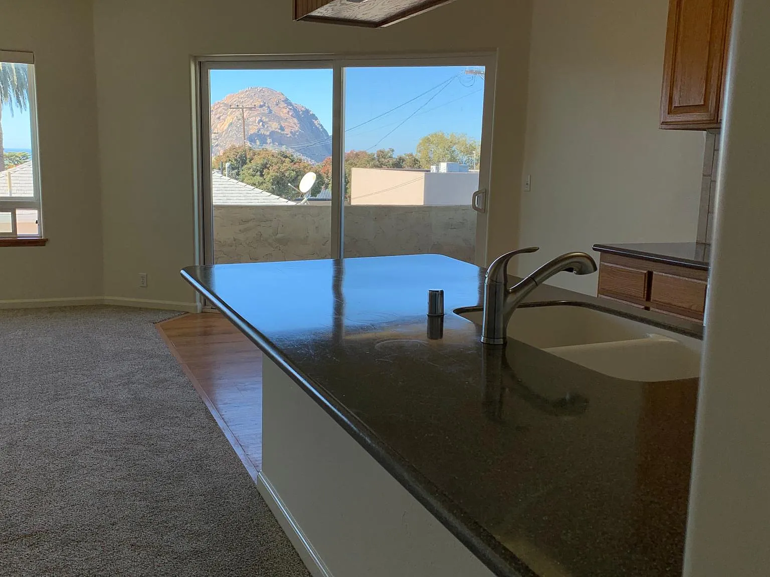 725 Napa Ave — Photo 1