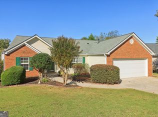 1038 River Plantation Dr, Woodstock, GA 30188