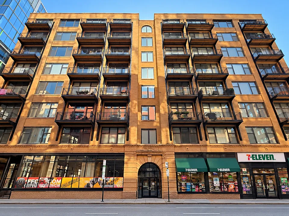 625 W Jackson Blvd #310