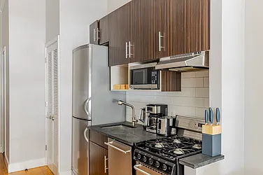 Rented by Tahari Realty LLC