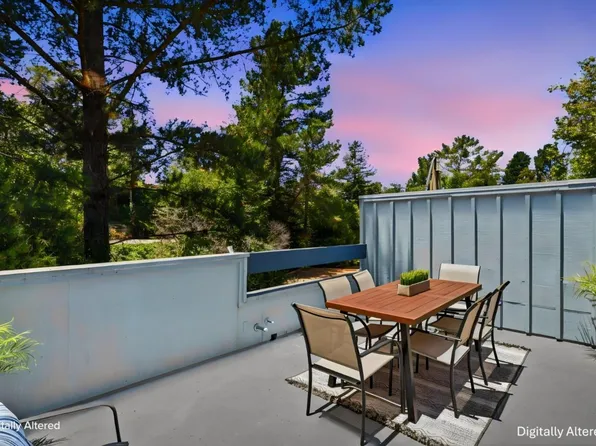 2052 Wharf Rd, Capitola, CA 95010