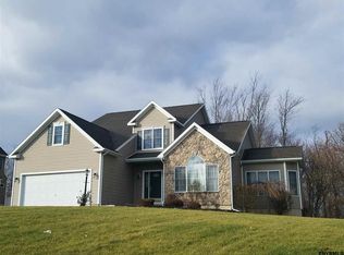 51 Crimson Cir, Troy, NY 12180