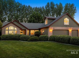 71 N Hastings Dr, Nampa, ID 83687
