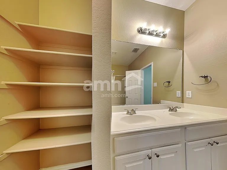 2821 Bentridge Dr — Photo 19