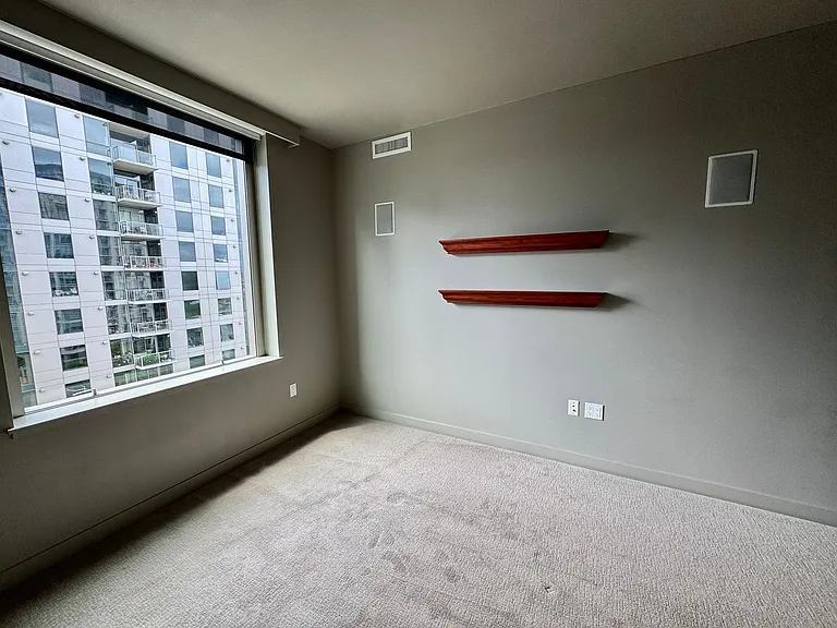 10650 NE 9th Pl #1524 — Photo 11