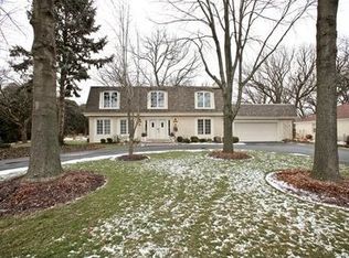 1 Strauss Ln, Olympia Fields, IL