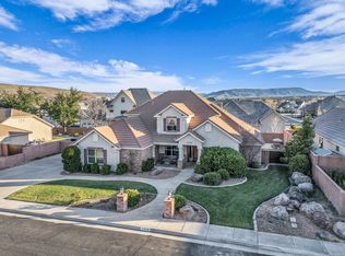 1379 W Baneberry Dr, St George, UT 84790