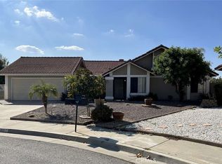 861 Digby Dr, Hemet, CA 92545