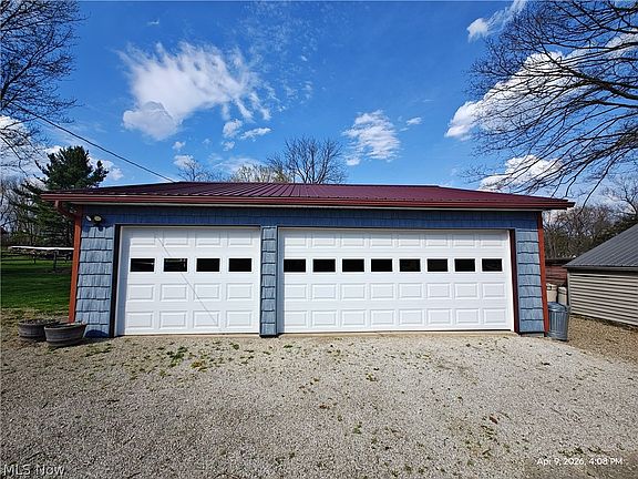 3rd image of 10875 Orrville St NW