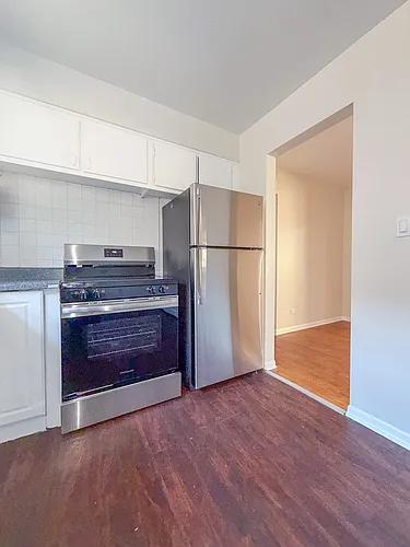 9021 Lamon Ave #1W Photo 1